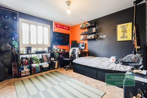 Photo 8- click for photo gallery